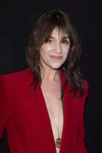 Charlotte Gainsbourg Movies, Bio, Wiki, Age, and Net。